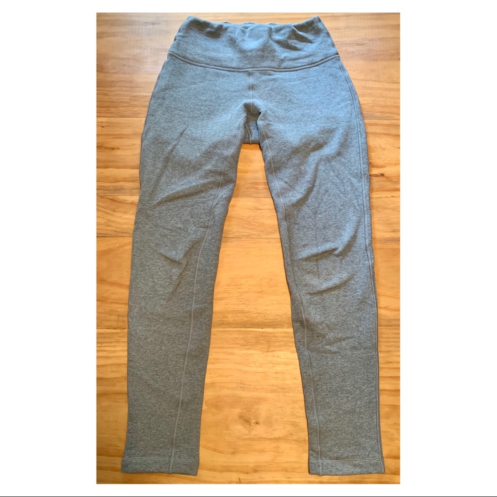 Women’s Lululemon grey sweatpants leggings, 4